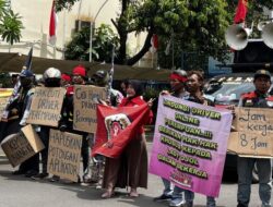 Menaker Janji Temui Para Ojol yang Lakukan Aksi Terkait Pemberian THR