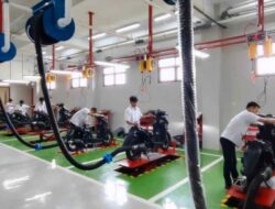 Jaga Kualitas, Capella Honda Beri Pelatihan Mekanik Sepeda Motor Honda