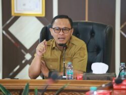 Walikota Pekanbaru Ancam Potong TPP Pegawai yang Merokok Dalam Kantor