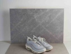 Dari Hobi Jadi Ladang Rezeki, Kisah Ferdi Merintis UMKM Lokal Alasfotoprops Tumbuh Bersama Shopee