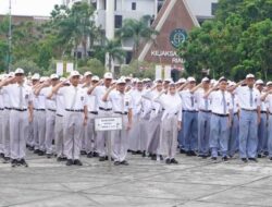 Siswa Kurang Mampu di Riau Bakal Dapat Seragam Gratis