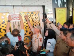 Pemerintah Pekanbaru Segel Hiburan Malam Paragon