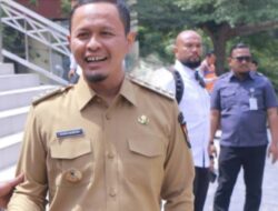 Pemko Pekanbaru Tak Kunjung Bayar Gaji Tenaga Alih Daya, Netizen: Sahur Pakai Ind*mie